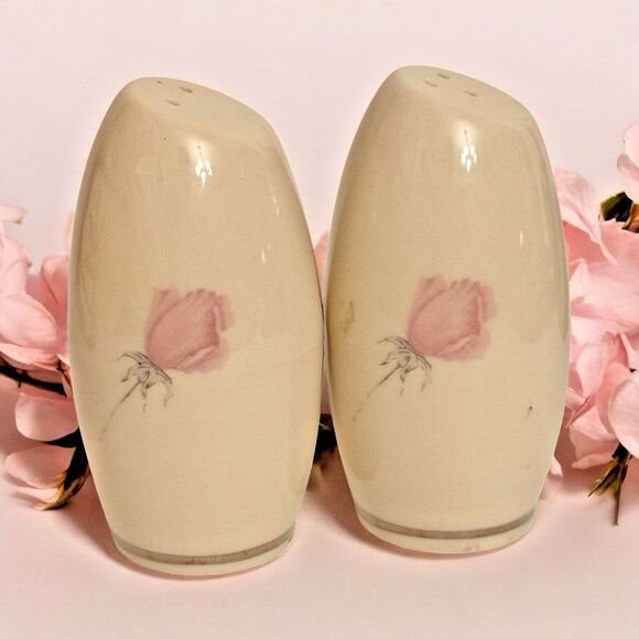 Vintage Aristocraft Champagne Rose Salt & Pepper Shakers – Pink Rose Floral - Picture 1 of 6